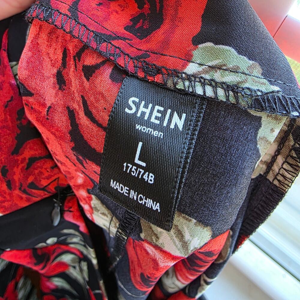 Pinafore Dress Size large Black Red Rose Floral Cottagecore Grunge Dark Romantic - Picture 12 of 15